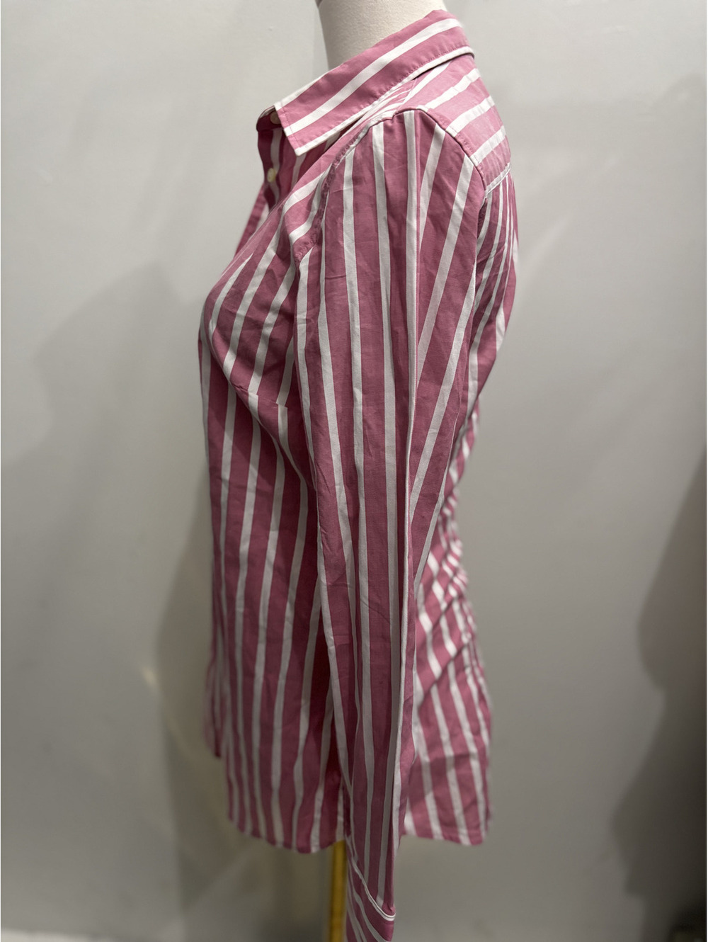 Banana Republic Riley Striped Button-Up - Picture 4 of 5